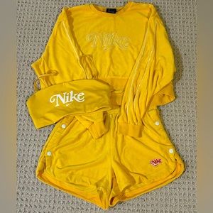 Nike 3-piece terry cloth short sweat set